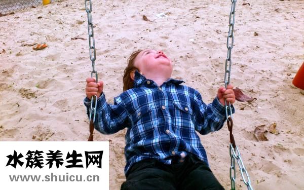 宝宝大便干燥怎么办