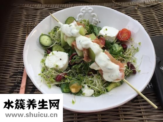 怎么样去眼袋