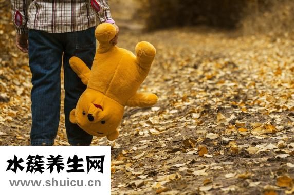 宝宝喉咙有痰怎么办
