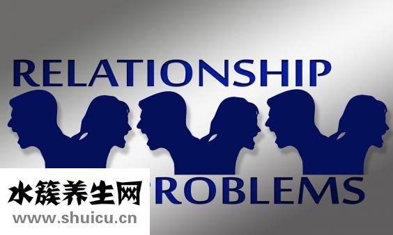假体隆鼻要注意什么