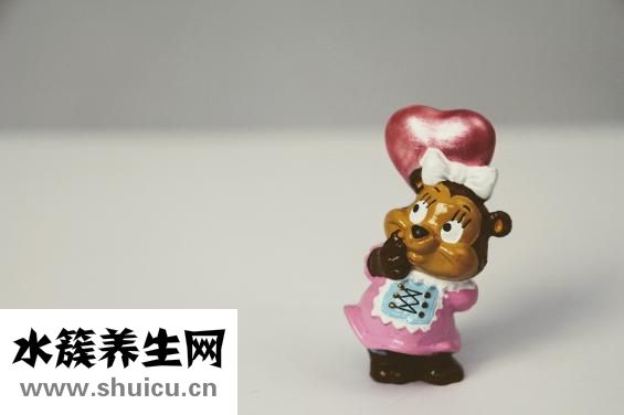 圆脸如何变瓜子脸