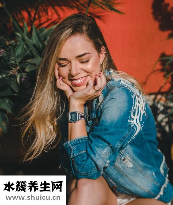 脸部痤疮怎么治疗