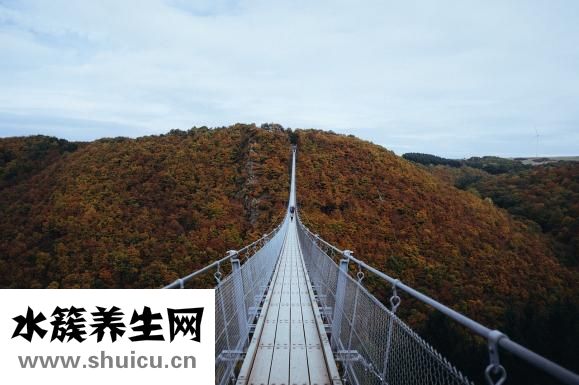 红血丝怎么去除
