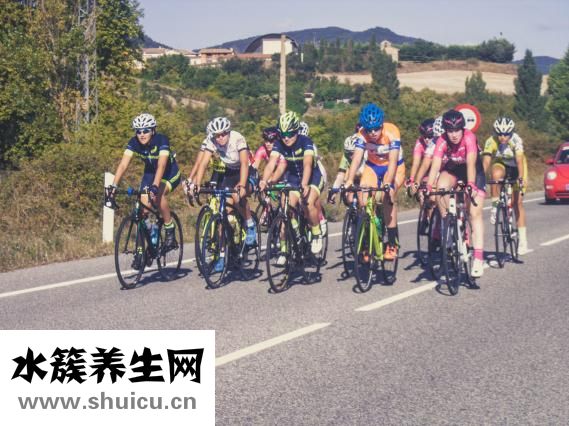 如何减肚子上的肥肉