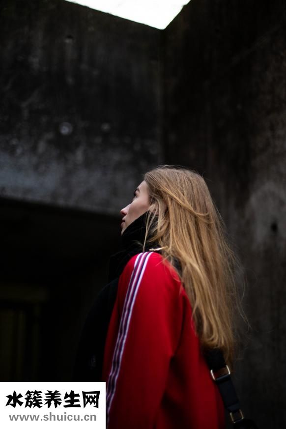 额头头发稀少怎么办