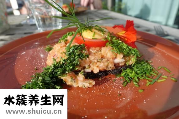 含碱性的食物有哪些