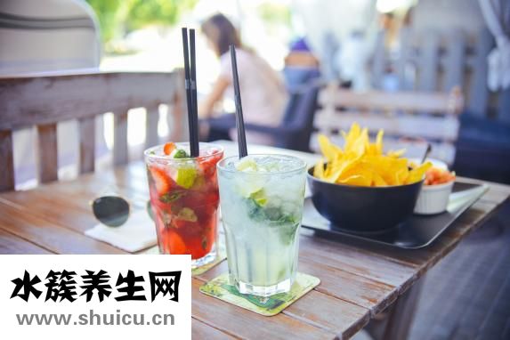 孕妇应远离烟酒浓茶咖啡等对胎儿发育不利