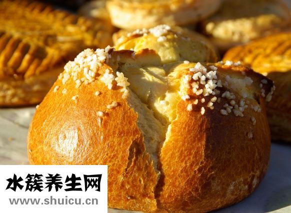绿豆芽怎么生吃最好营养丰富（怎么生绿豆芽最简单的方法）