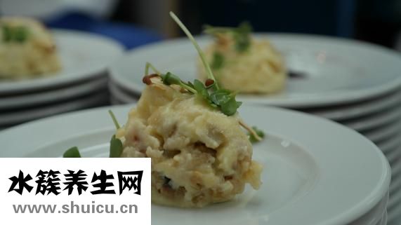 喉咙痛不能吃什么