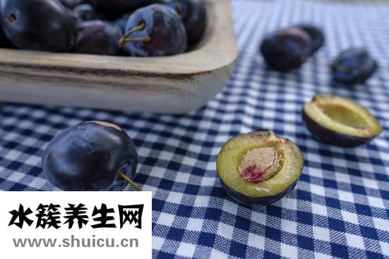 脸上老长痤疮怎么办