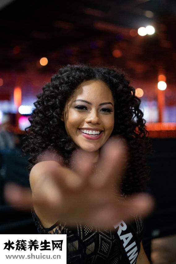 脸上毛孔很大怎么办