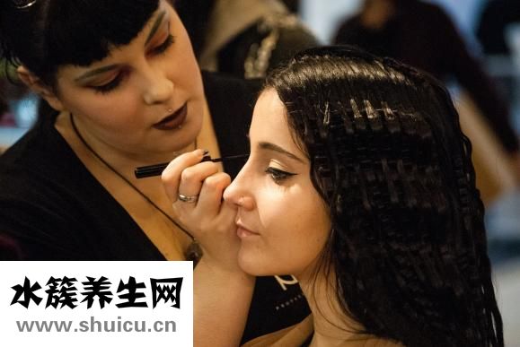 脸过敏发红怎么办
