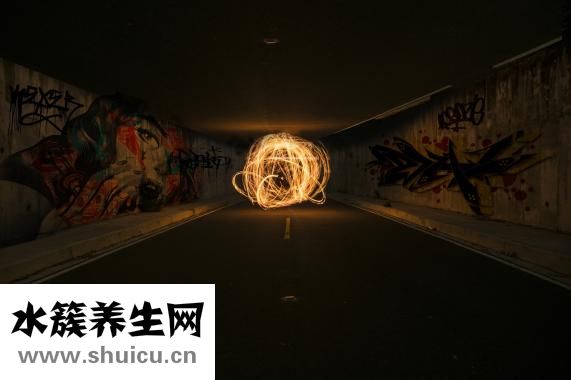 脸上有皱纹怎么办