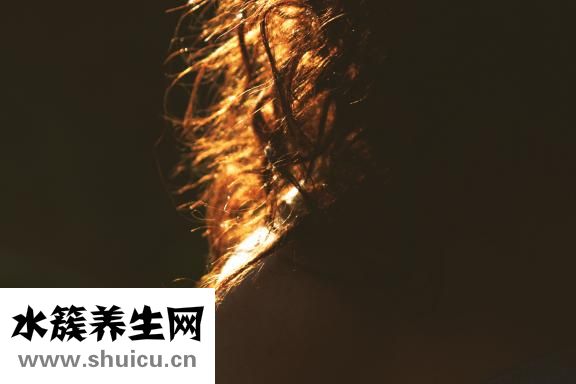 吃什么东西对头发好