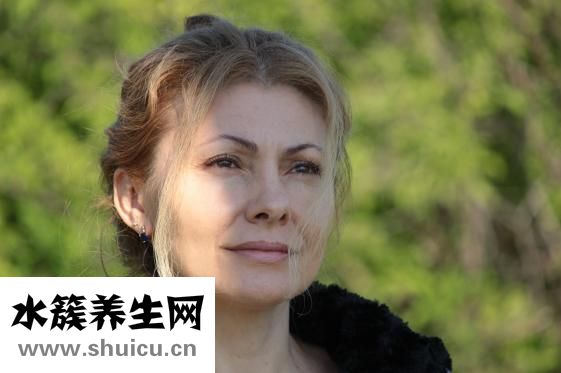 黄褐斑是怎么引起的