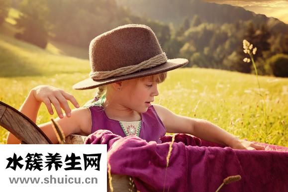 尿不湿怎么用