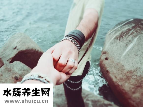 余力教授隆胸怎么样