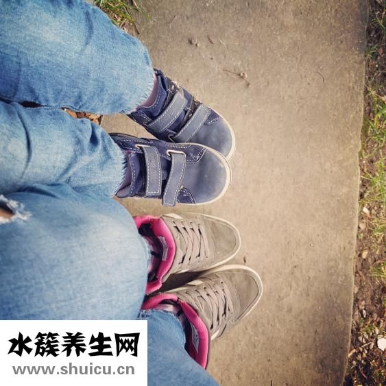 鱼妈妈怎么样生小鱼