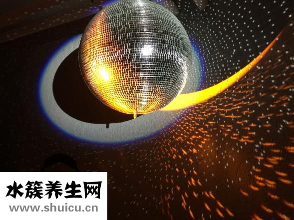 什么的灯火