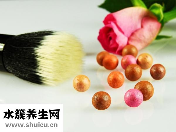 韩熙贞妆前乳怎么样