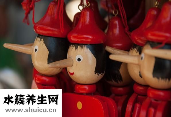 婴幼儿奶粉哪个好