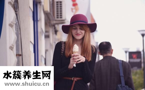 婴幼儿奶粉哪个好