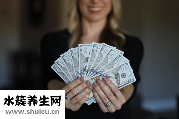 快递员工资怎么算