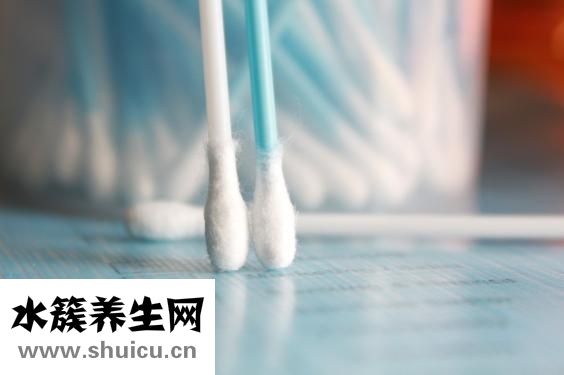 如何贴对联