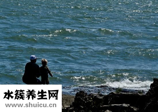 新生儿拉稀怎么回事