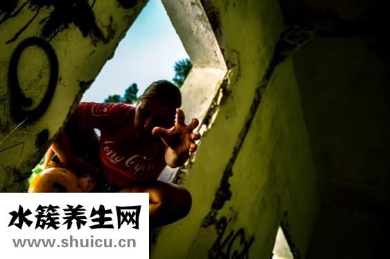 负重锻炼效果怎么样