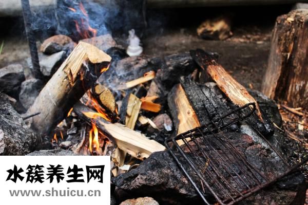 亦谷的衣服怎么样