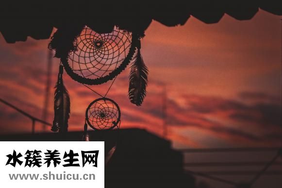 脚鸡眼是怎么形成的