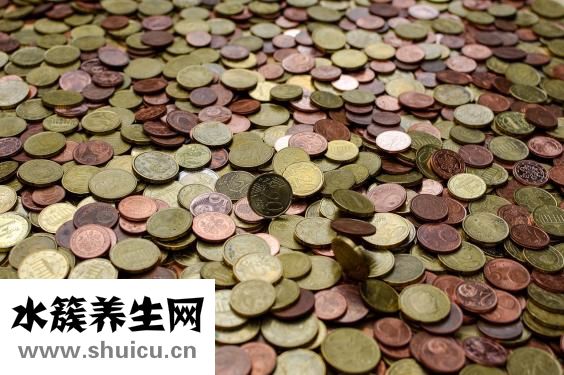 脸部过敏吃什么药