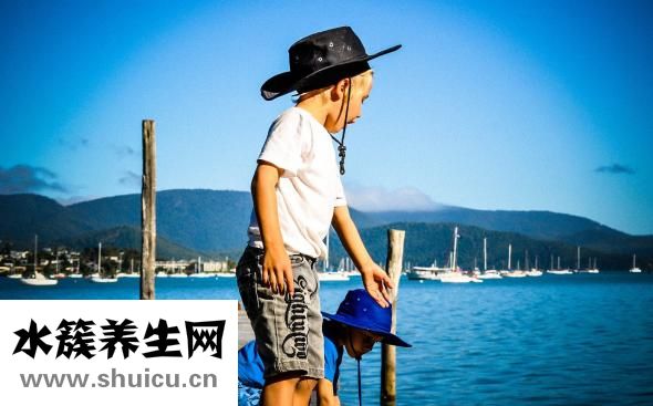 孩子拉肚子吐怎么办