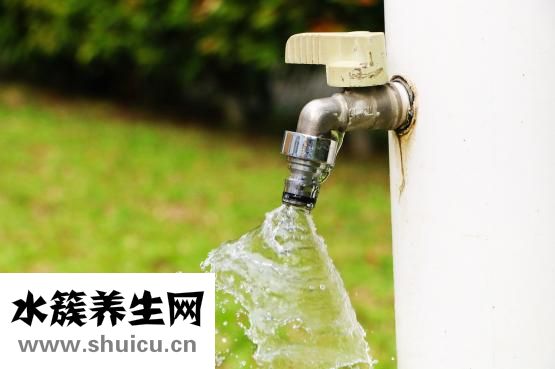 手指甲砸伤怎么办