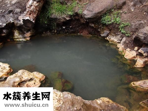 经期泡了温泉怎么办