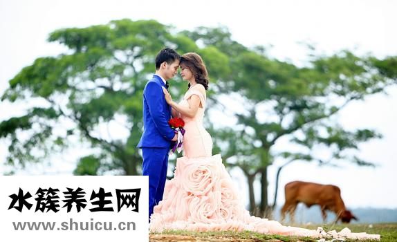 冬天结婚怎么穿婚纱