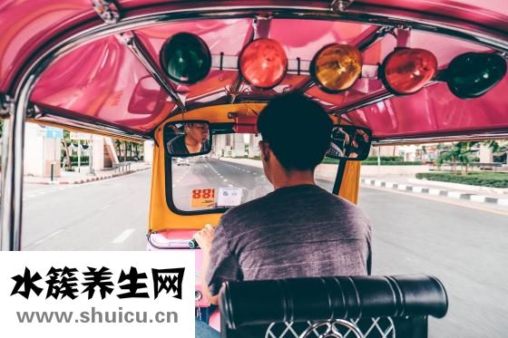 脸怎么补水小窍门