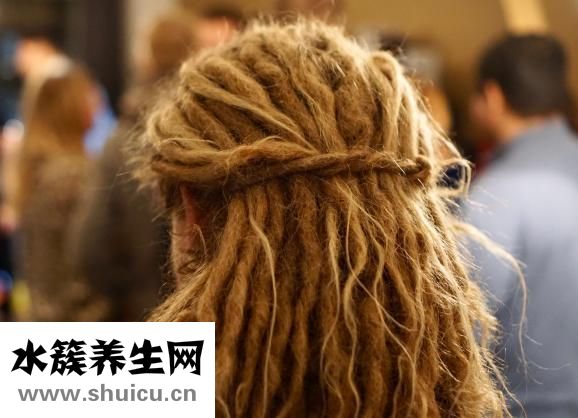 冷水浴洗头怎么办