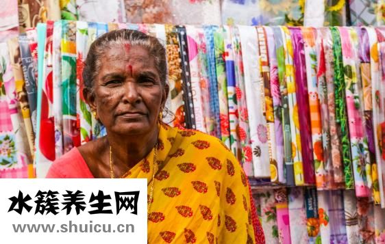 脸上有白癣怎么回事