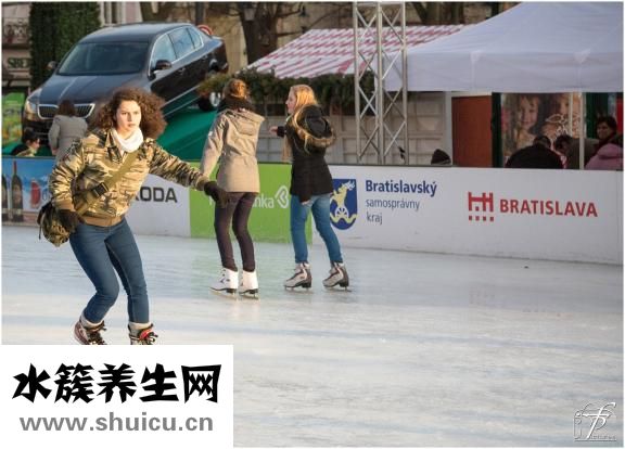 摔跤后腰疼怎么办