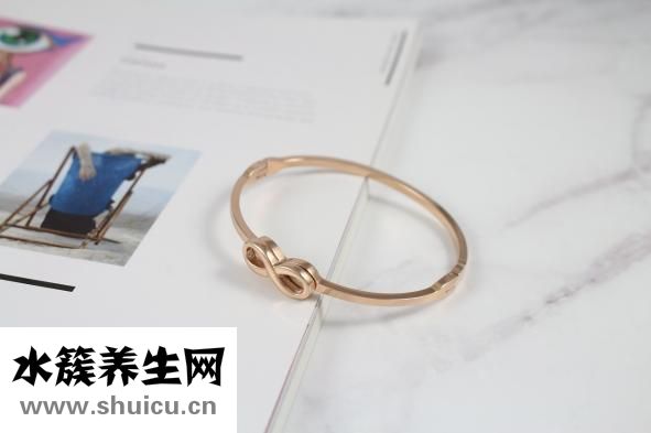 宝宝指甲怎么剪