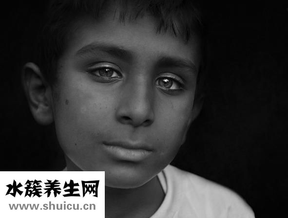 宝宝肛门红点怎么办