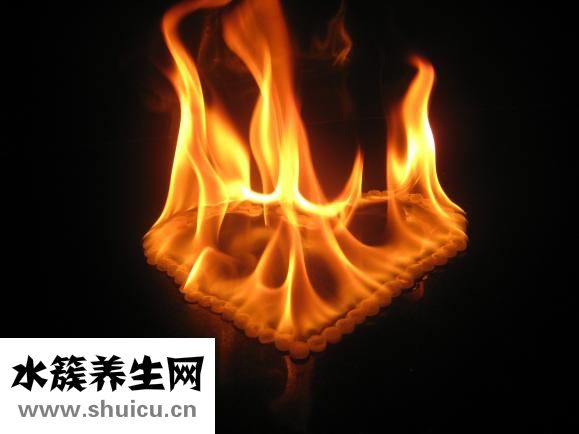 怎么能镇定