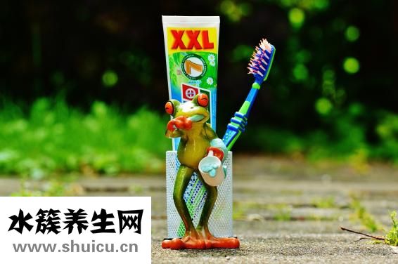 纱布月子牙刷怎么用