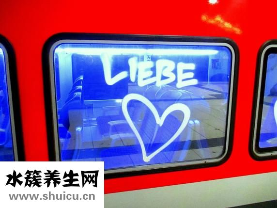 喷雾怎么打开