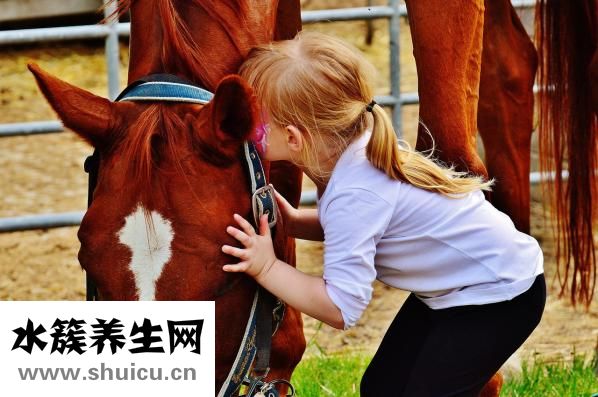 怎么知道新生儿吃饱