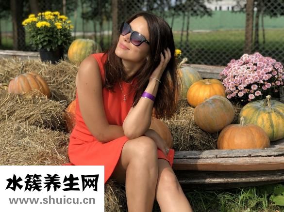 白衣服变黄怎么洗白