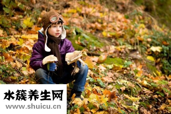小孩脚痒怎么回事