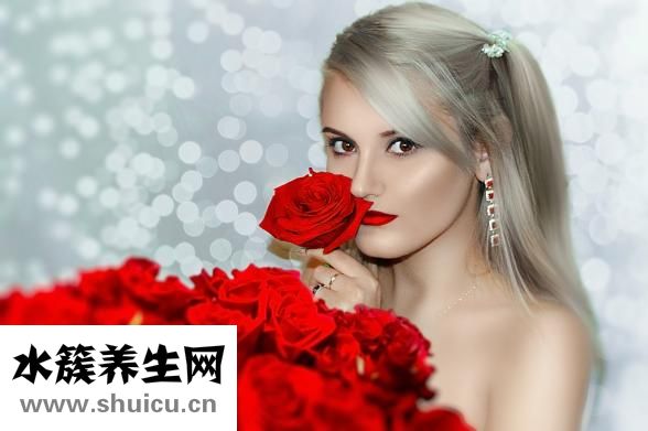头发怎么油